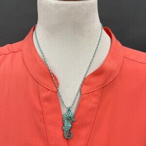Green Seahorse Pendant Chain Women's Fashion Necklace